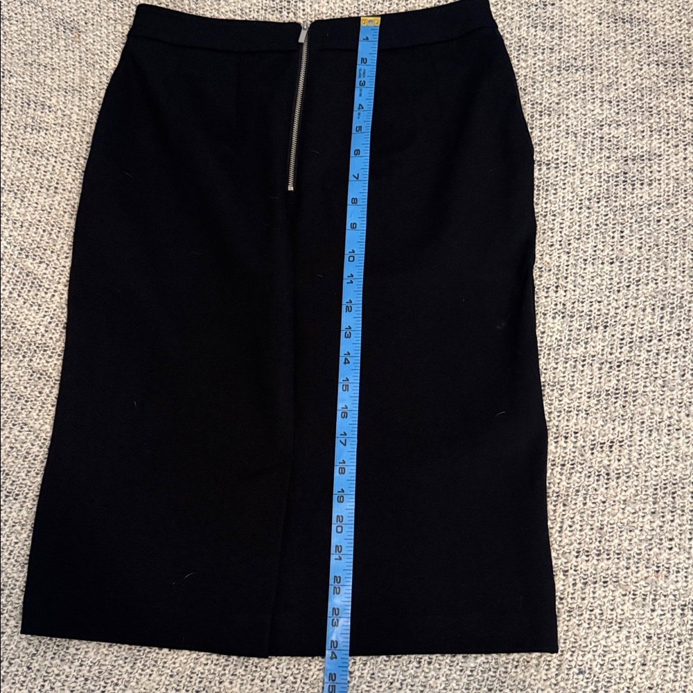 A New Day Black Pencil Skirt with Pockets – Size 4 - Picture 3 of 4
